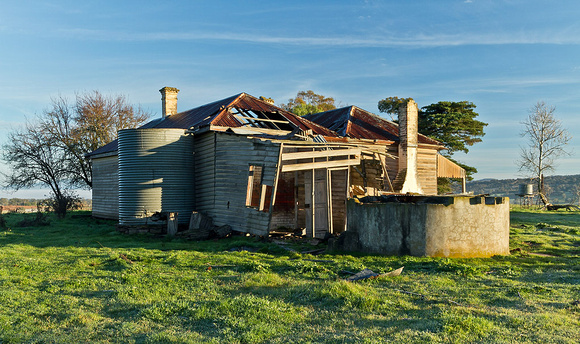 "Old Farm House", near Mansfield, Vic